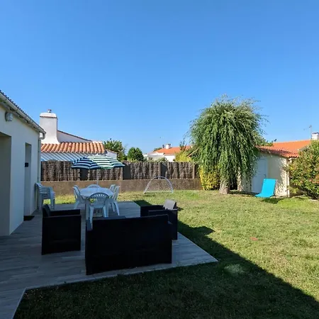 Cosy 74 M 800m From The * Les Sables-dʼOlonne