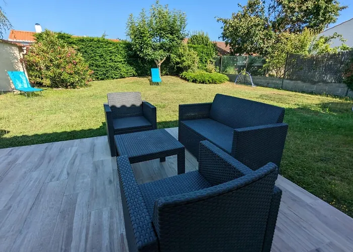 Cosy 74 M 800m From The Les Sables-dʼOlonne