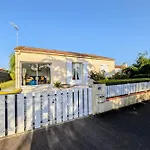 Cosy 74 M 800m From The Prázdninový dům