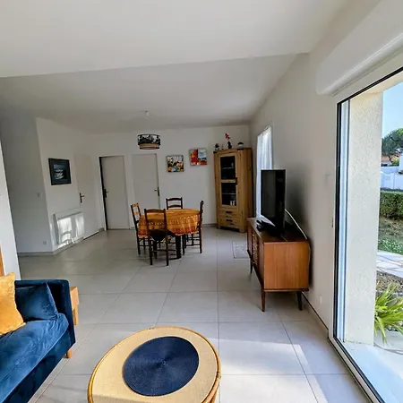 Cosy 74 M 800m From The Tatil Evi *