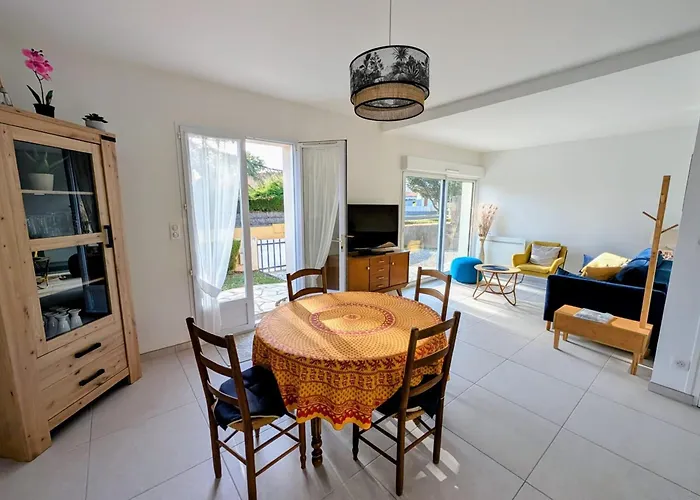 Cosy 74 M 800m From The